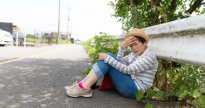 夏休みは【子どもの熱中症】に注意！大人との差＋7度は冬用コート1枚分